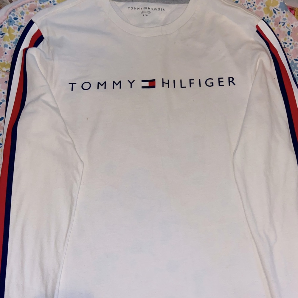 Tommy Hilfiger long sleeve shirt